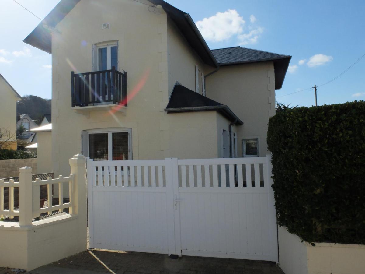 Baie Mt St Michel , Jullouville , Villa Caprice Rdc , 50 M Mer ,7 Pers , Pres Plage Dday エクステリア 写真